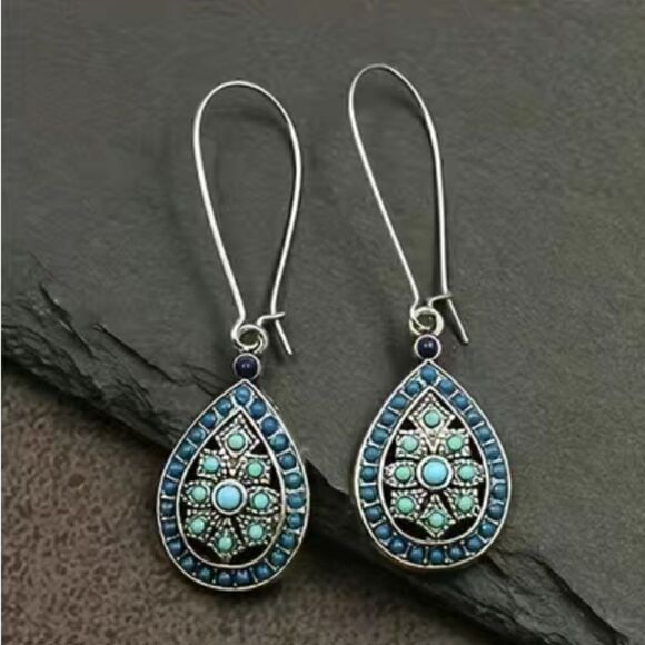 Beautiful Blue Boho Mosaic Earrings NWT - Picture 1 of 4